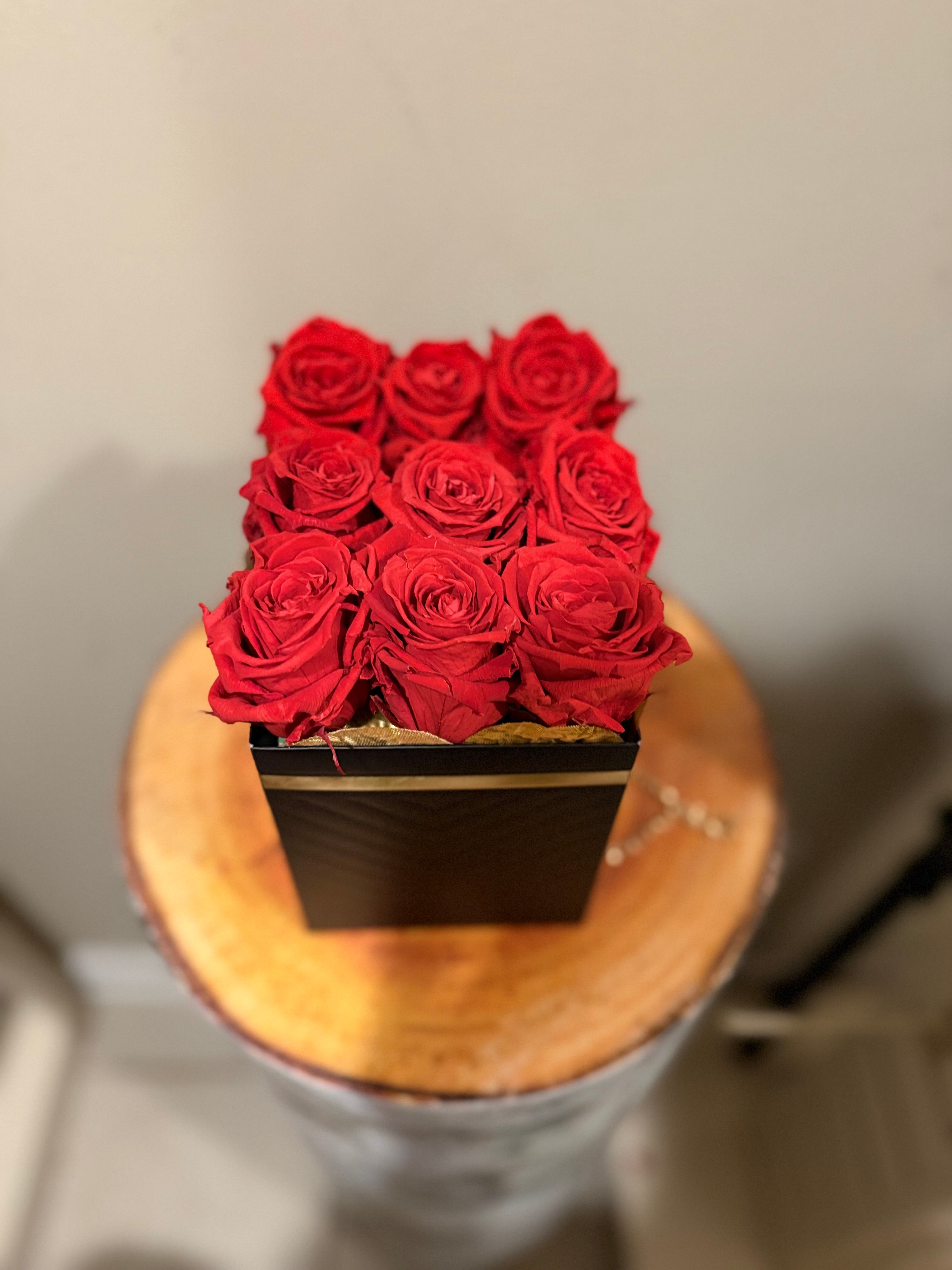 YSI bag of preserved roses