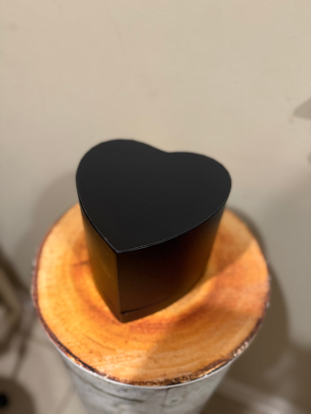 Small Box of 16 preserved roses